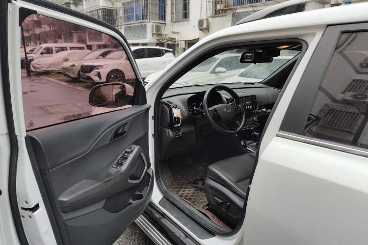 Used Hyundai ix35 2019 1.4T DCT Two-Wheel Drive Smart & Enjoyment Version China V Standard Driver Seat