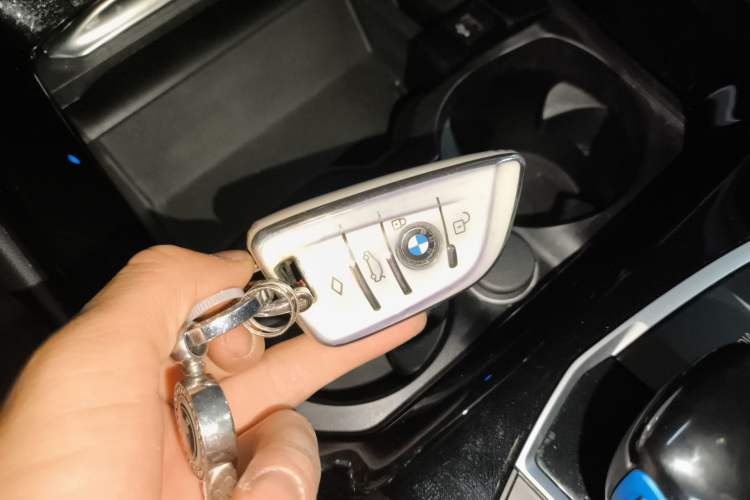 Used BMW iX3 2022 Leading Model
