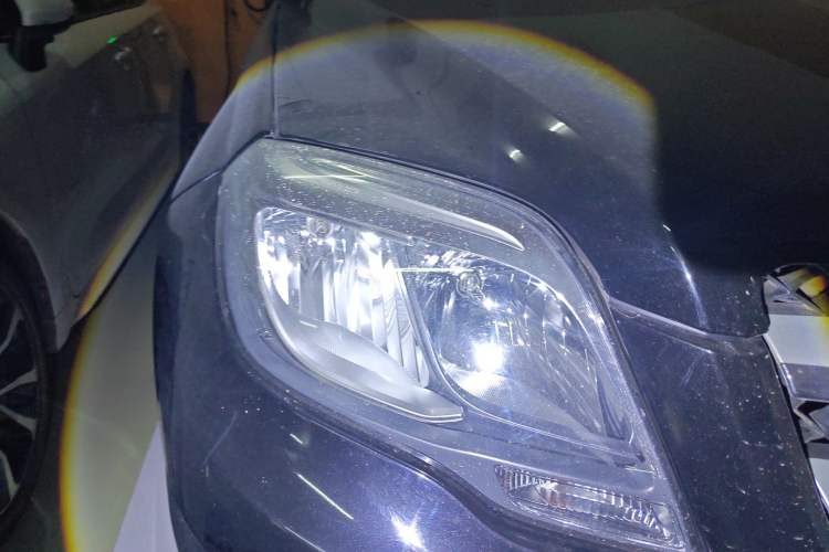 Used Mercedes-Benz GLK-Class 2015 GLK 260 4MATIC Dynamic Edition Ultimate Version Right Front Headlight