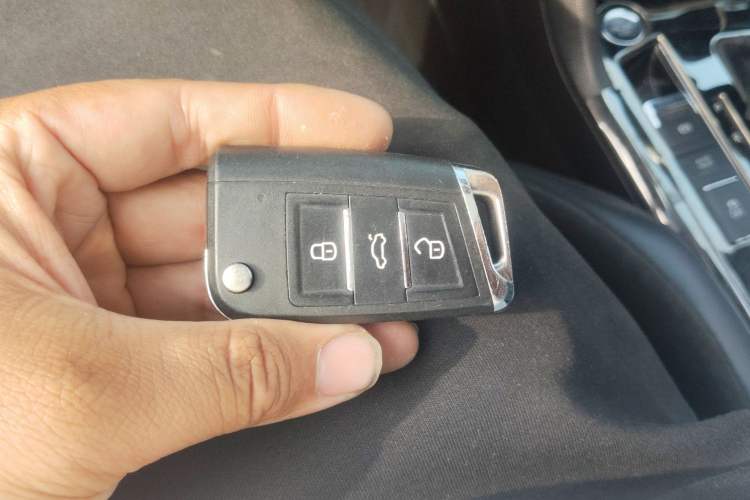 Used Volkswagen Tiguan L 2018 380TSI Automatic All-Wheel Drive Luxury Edition
