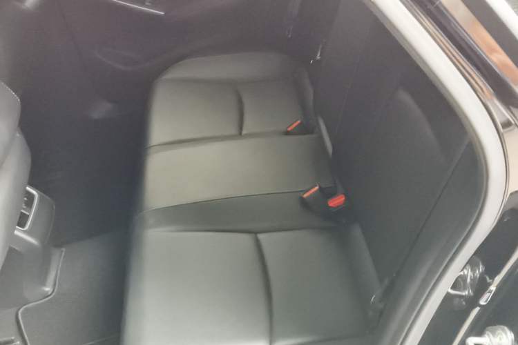 Used Honda Inspire 2022 260TURBO Elegant Edition Left Rear Seat