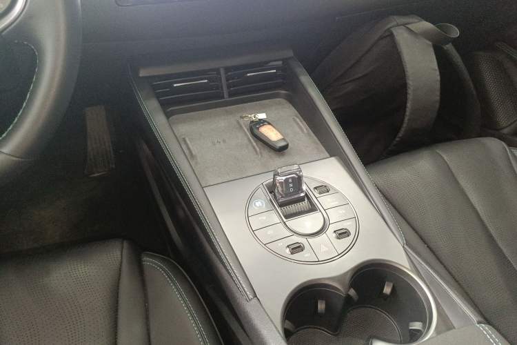 Used BYD Seal 06 New Energy 2025 DM-i Smart Drive 120KM Deluxe Model Gear Lever