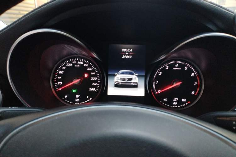 Used Mercedes-Benz C-Class 2015 C 200 L Sport Edition
