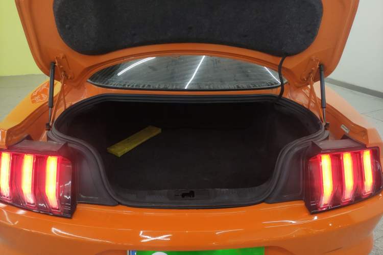 Used Ford Mustang 2020 2.3L EcoBoost
