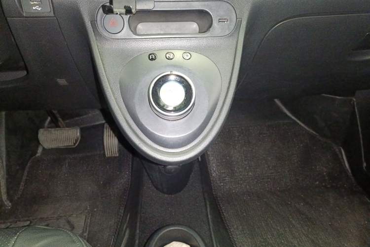 Used ORA Black Cat 2021 301 km Basic Version
