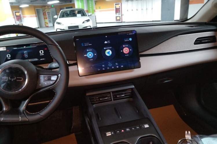 Used BYD Seal 06 New Energy 2026 DM-i Ultra-Enjoyment 128KM Luxury Edition Audio And AC Panel