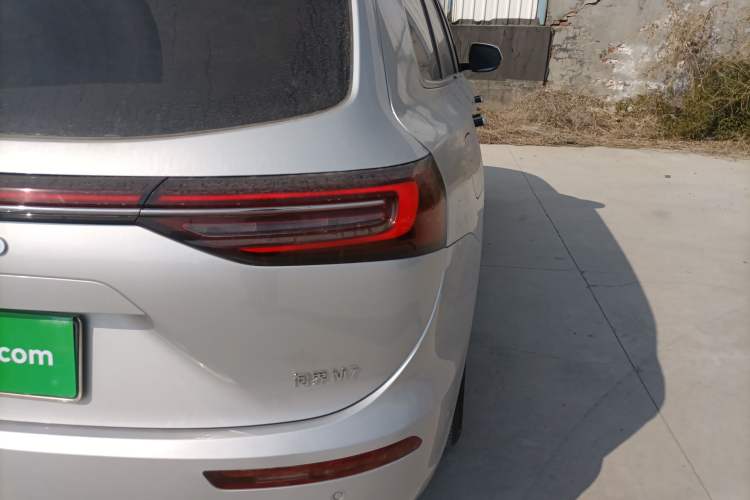 Used Hima AITO M7 2024 1.5T Rear-Drive Plus Version 5 Seats
