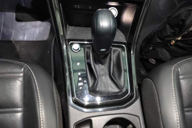 Used Volkswagen Touran 2018 Volkswagen Touran L 330TSI DSG Luxury Edition