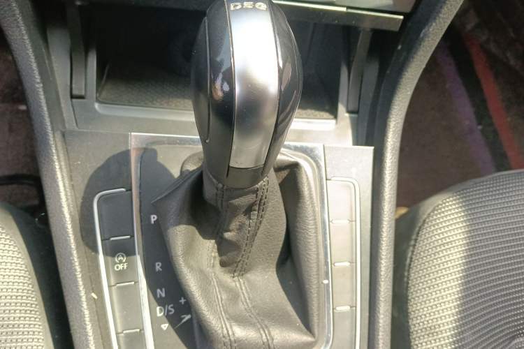 Used Volkswagen Golf 2019 280TSI DSG Comfort Version China VI Standard
