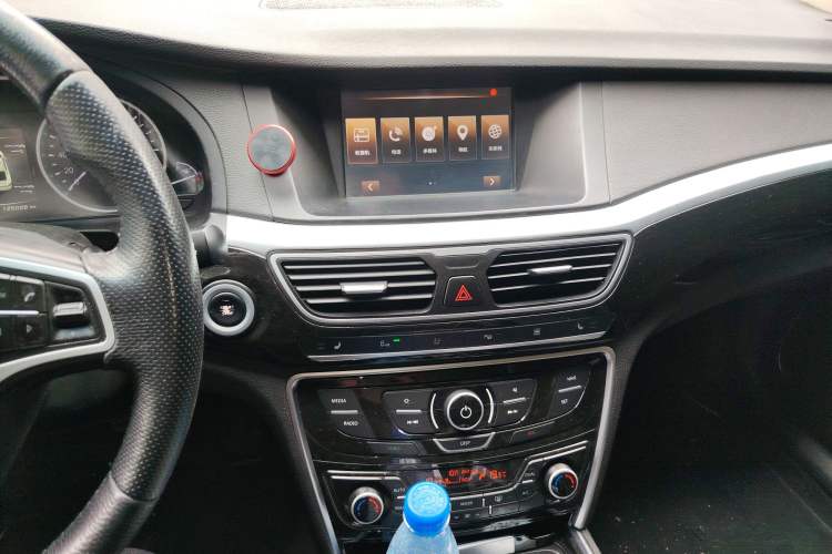 Used Geely Auto Emgrand GT 2015 1.8T Flagship Model
