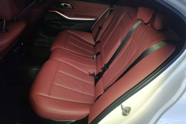 Used BMW 3 Series 2023 325Li M Sport Package
