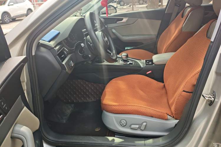 Used Audi A4L 2018 30th Anniversary Edition 40 TFSI Trendy Model