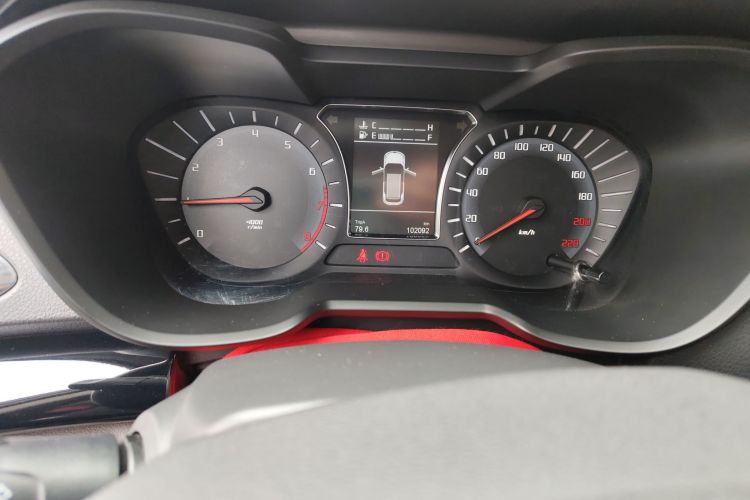 Used GAC Trumpchi GS4 2016 235T Manual Luxury Edition Odometer Close Up