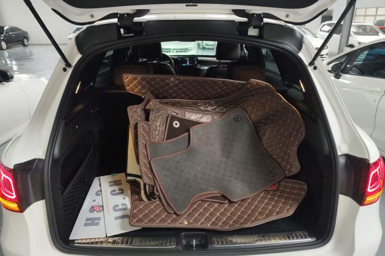 Used Mercedes-Benz GLC 2020 GLC 260 L 4MATIC Luxury Model