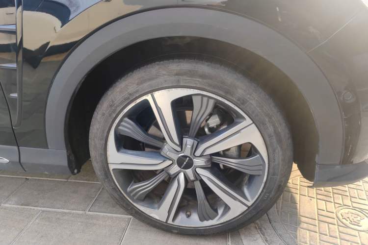 Used Roewe MARVEL X 2018 Rear-Drive Model Exterior 4