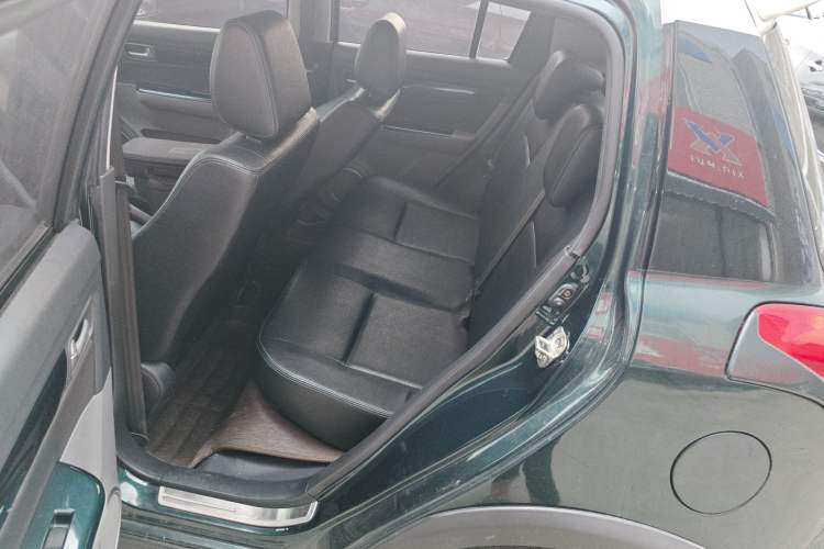 Used Suzuki Swift 2016 1.5L Automatic Fashionable Coolplay Edition
