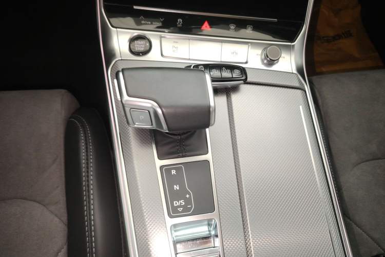 Used Audi A6L 2024 40 TFSI Luxury Dynamic Edition