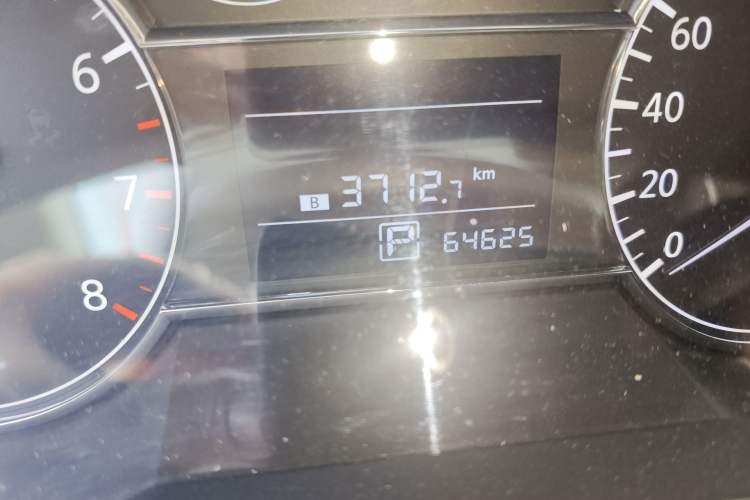 Used Nissan Tiida 2014 1.6L CVT Comfort Model