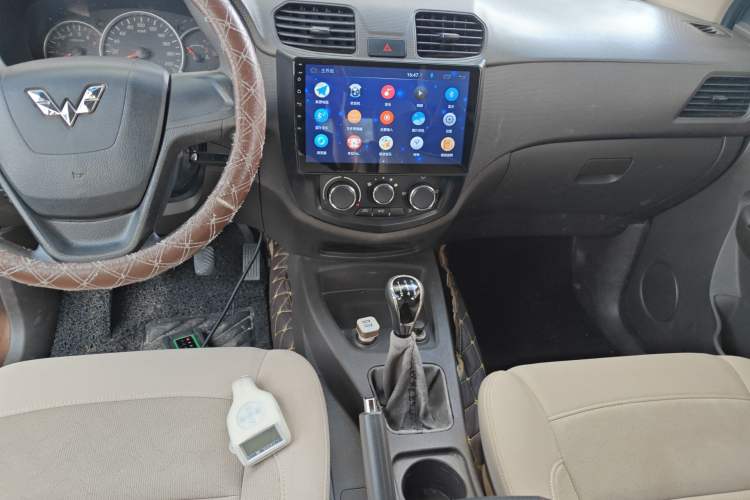 Used Wuling Hongguang 2014 1.5L S Standard Version