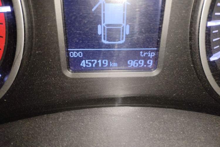 Used Great Wall Wingle 7 2020 2.0T Diesel Two-Wheel Drive Crown Champion Business-Style Compact Pickup GW4D20M Odometer Close Up