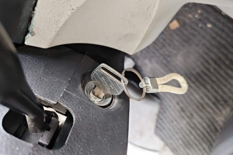 Used Jinbei New Hiace S 2018 1.5L Wealth Edition DLCG14 Vehicle Key