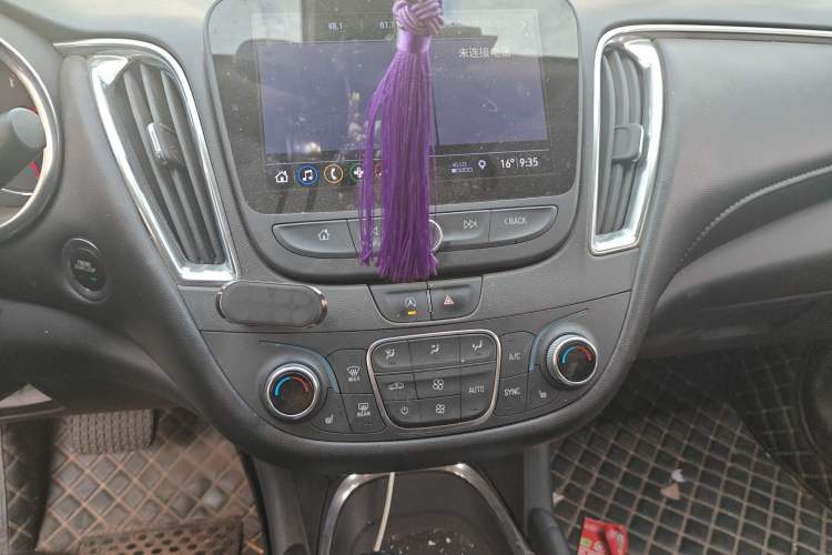 Used Chevrolet Malibu XL 2019 535T CVT RuiLian Edition Audio And AC Panel