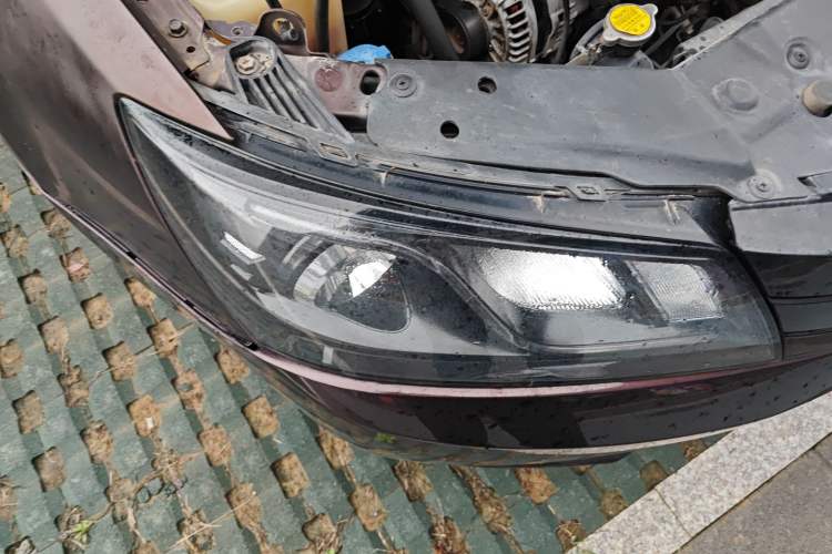 Used Geely Auto Emgrand 2016 Sedan 1.5L CVT Upward Version
