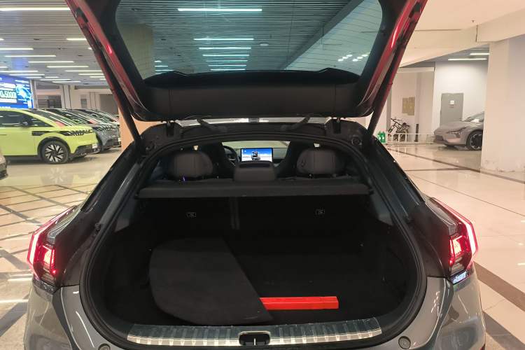 Used Zeekr 001 2023 WE Edition 100 kWh