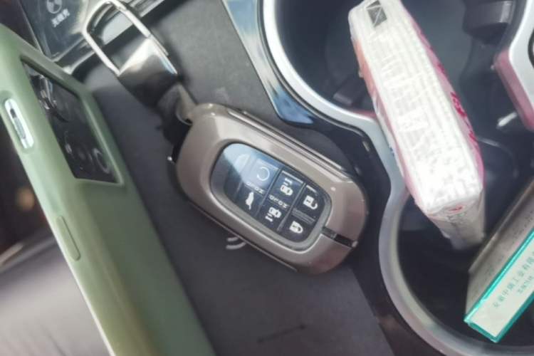 Used Honda Elysion 2024 2.0L eHEV Luxury Edition