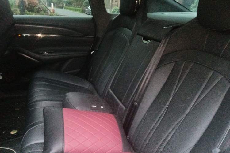 Used IM L7 2022 Pro Model Left Rear Seat