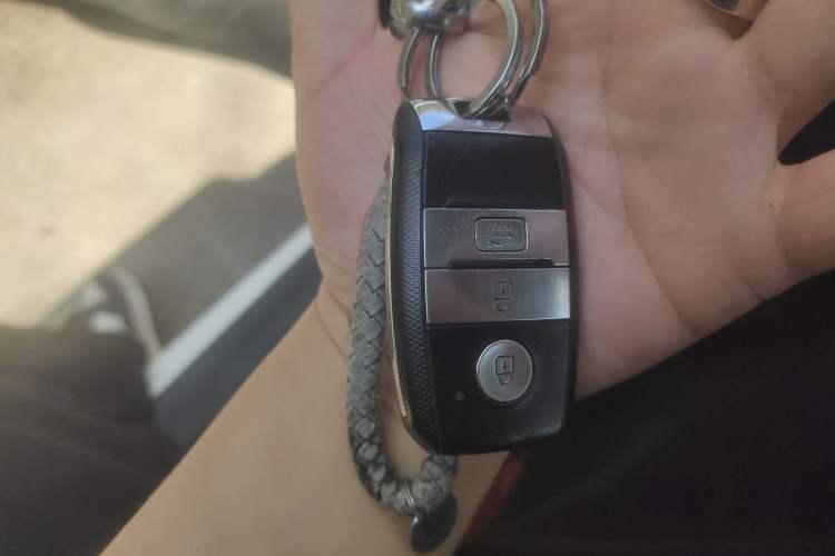 Used Kia K5 2016 1.6T Automatic PRM
