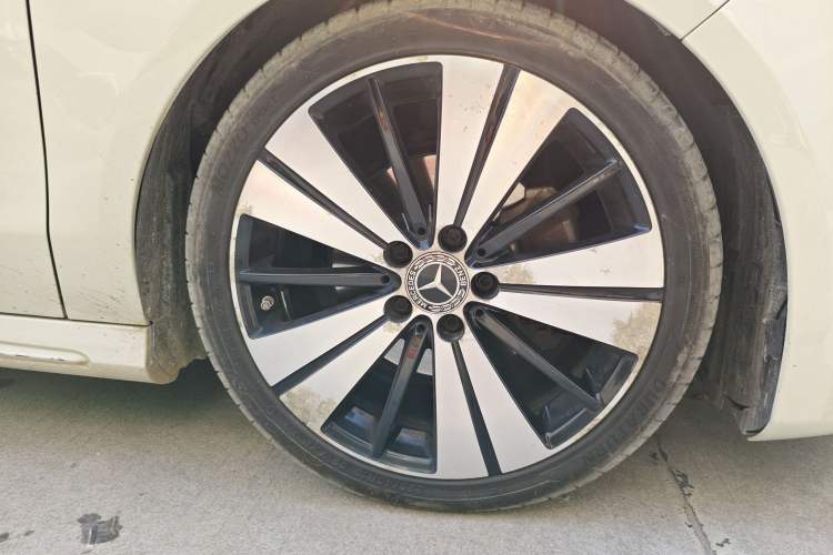 Used Mercedes-Benz CLA 2017 Facelifted CLA 200 Stylish Edition