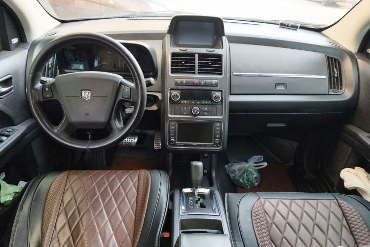 Used Dodge Journey 2010 2.7 Center Console