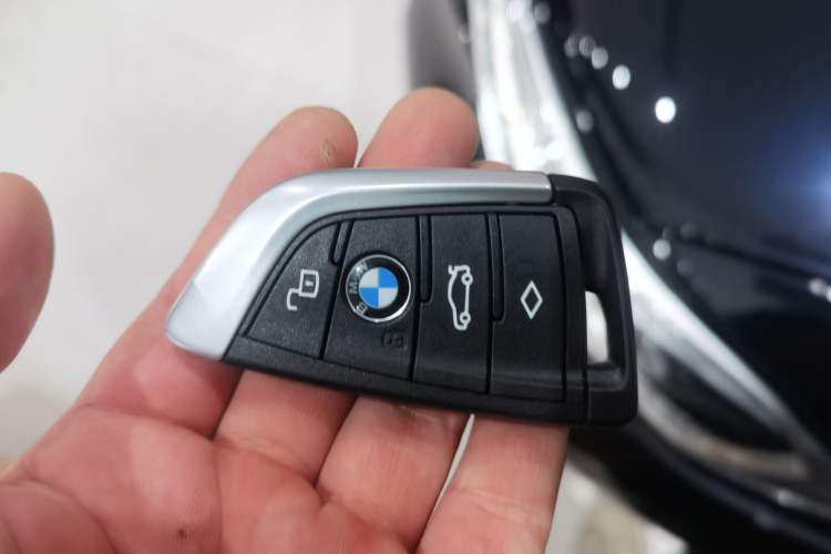 Used BMW 3 Series 2021 Second Facelift 325Li M Sport Night Edition Package