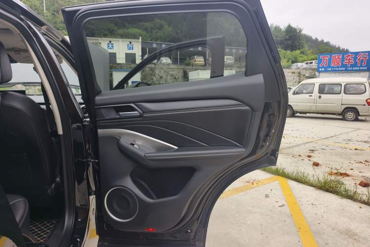 Used Wey VV6 2020 2.0T Four-Wheel Drive Zhiyu+