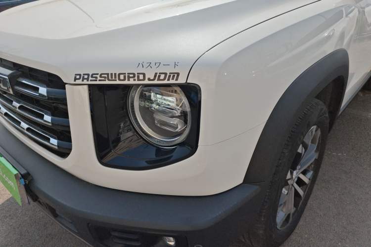 Used Haval DARGO 2021 1.5T DCT Two-Wheel Drive Border Collie Edition Left Front Headlight