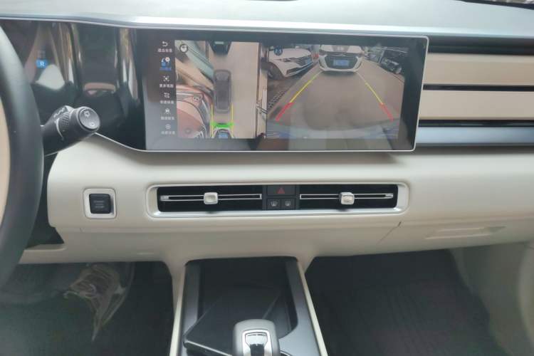 Used Geely Auto icon 2023 1.5TD Chocolate Luxe Edition
