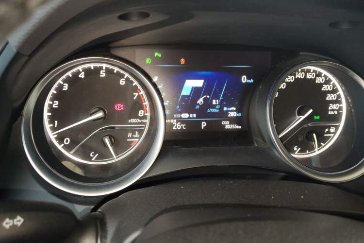 Used Toyota Camry 2018 2.0G Luxury Edition