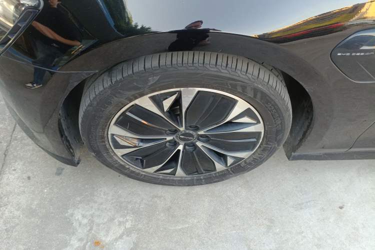 Used BYD Seal 2022 550 km Standard Range Rear-Wheel Drive Prestige Version