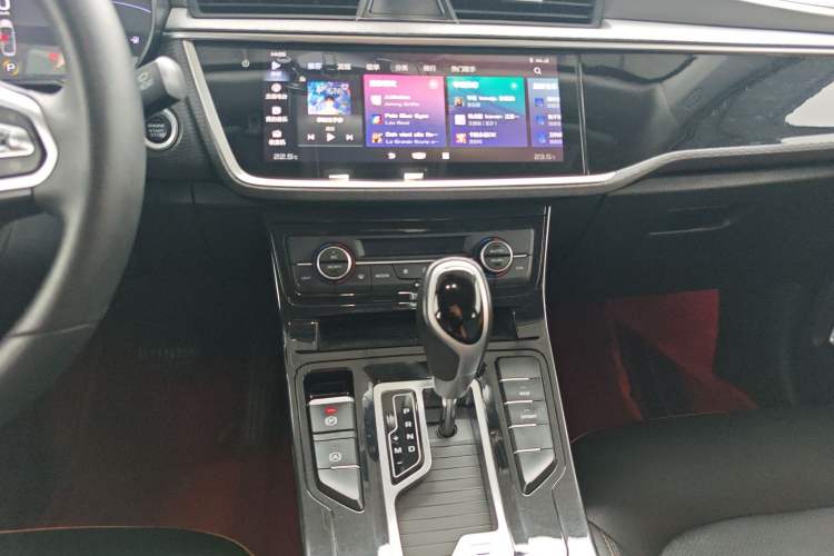 Used Geely Auto Emgrand GL 2020 1.4T CVT Luxury Model Audio And AC Panel