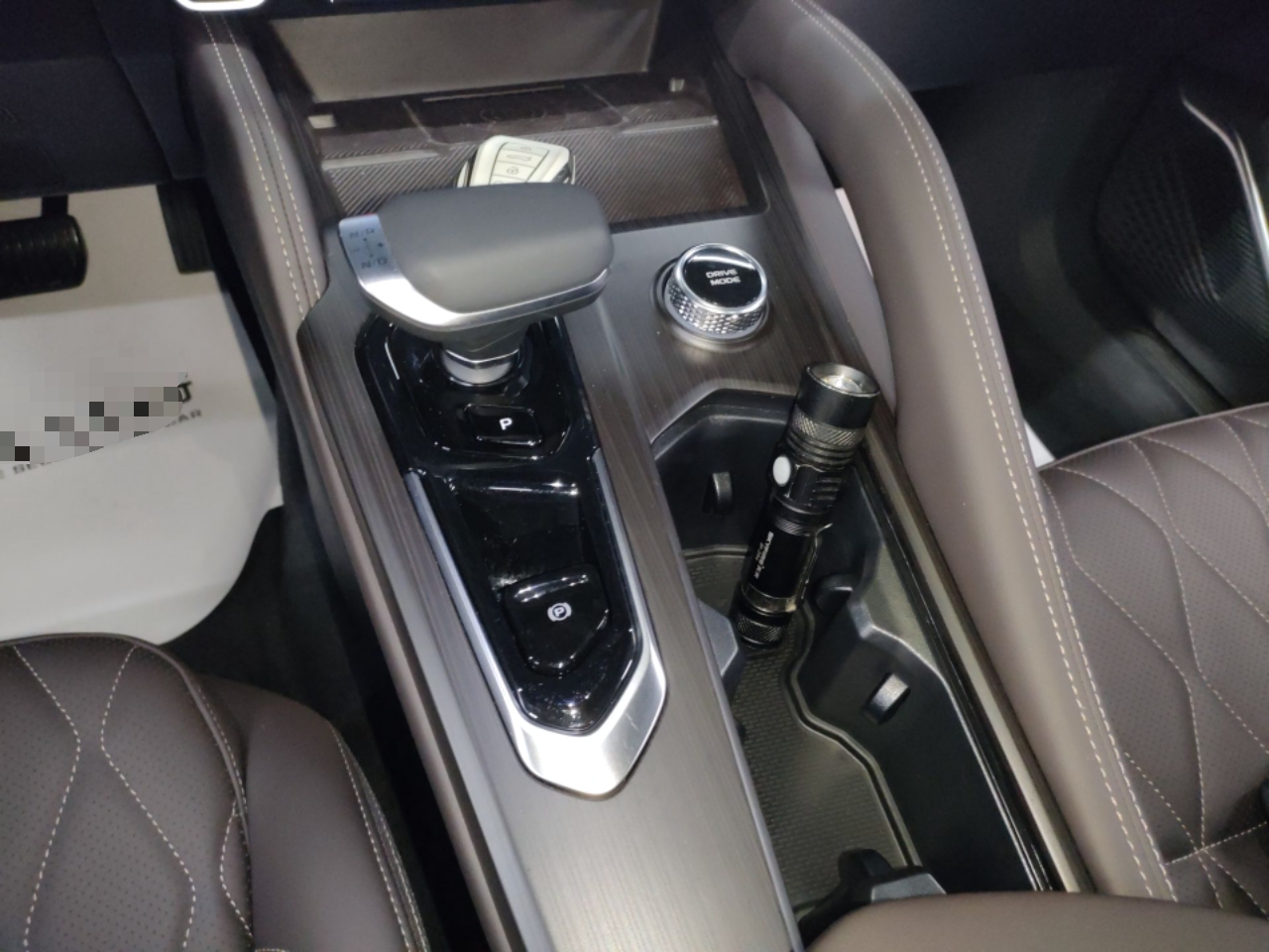 Geely Auto Monjaro L 2025 2.0TD Automatic Xingyun Version — снимка 16
