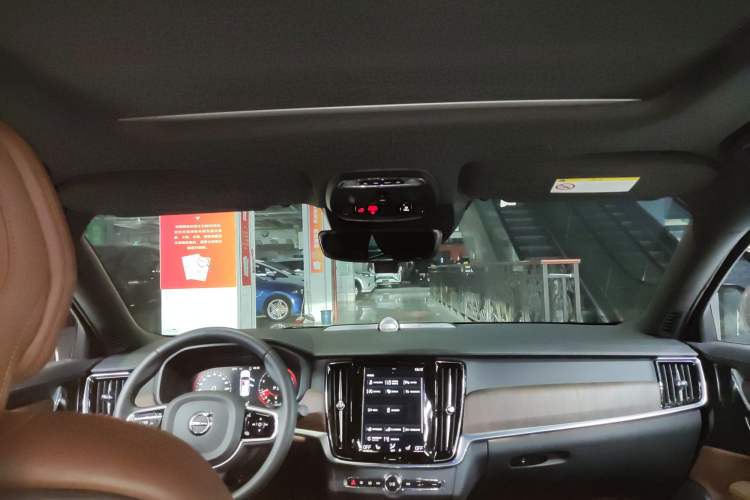 Used Volvo S90 2021 B5 Zhiyuan Luxury Edition
