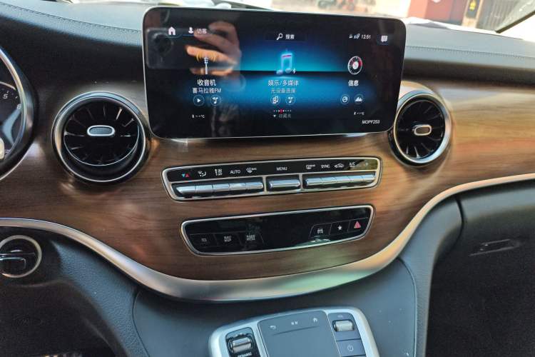 Used Mercedes-Benz V-Class 2020 V 260 Prestige Edition