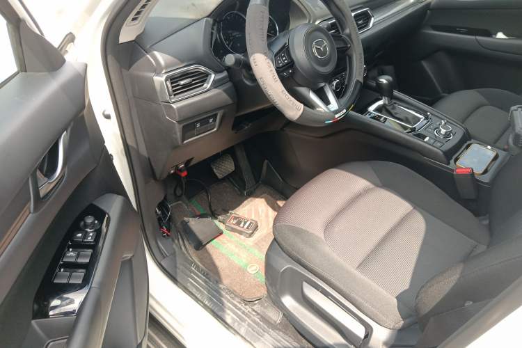 Used Mazda CX-5 2025 2.0L Automatic Two-Wheel Drive Comfort Version
