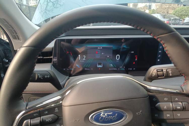 Used Ford Mondeo 2023 EcoBoost 180 Luxury Model
