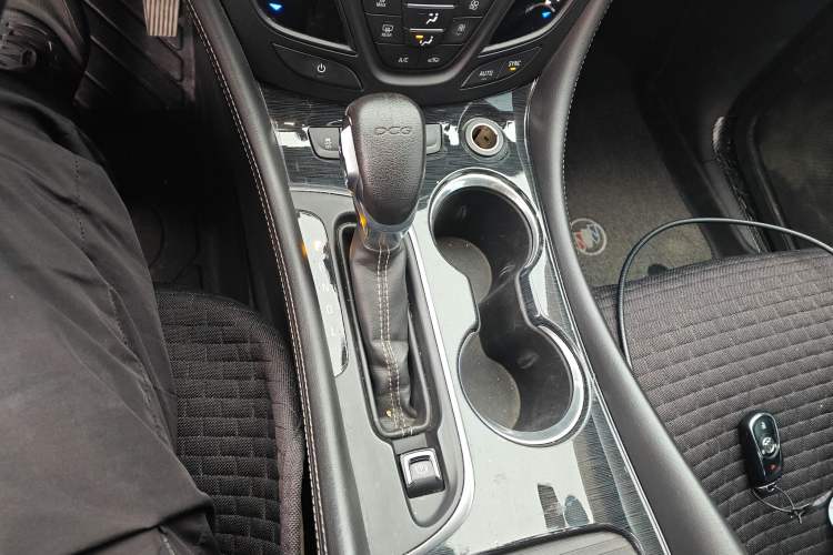 Used Buick Envision 2017 20T Two-Wheel Drive Leading Version