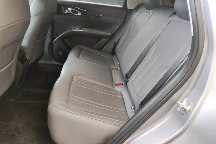 Used Geely Galaxy Geome 2025 310km Youth Edition Left Rear Seat
