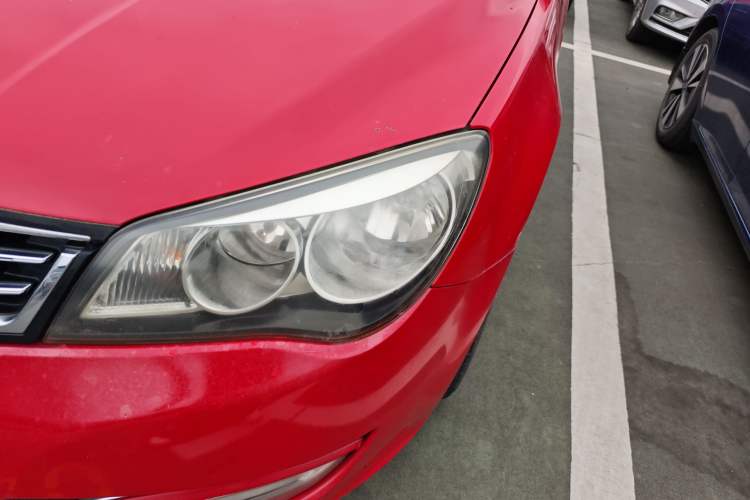 Used Roewe 350 2014 1.5L Manual Swift Edition