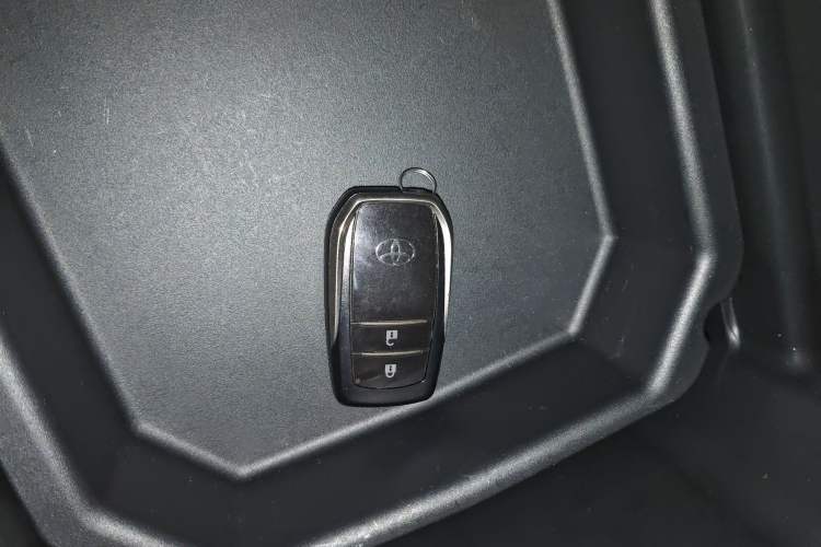 Used Toyota Highlander 2021 2.0T Four-Wheel Drive Luxury Edition 7 Seats
