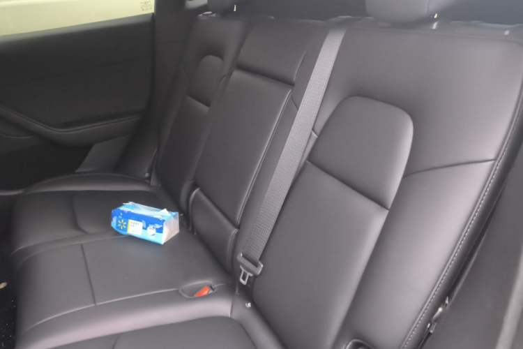 Used Tesla Model Y 2024 Rear-Wheel-Drive Version
